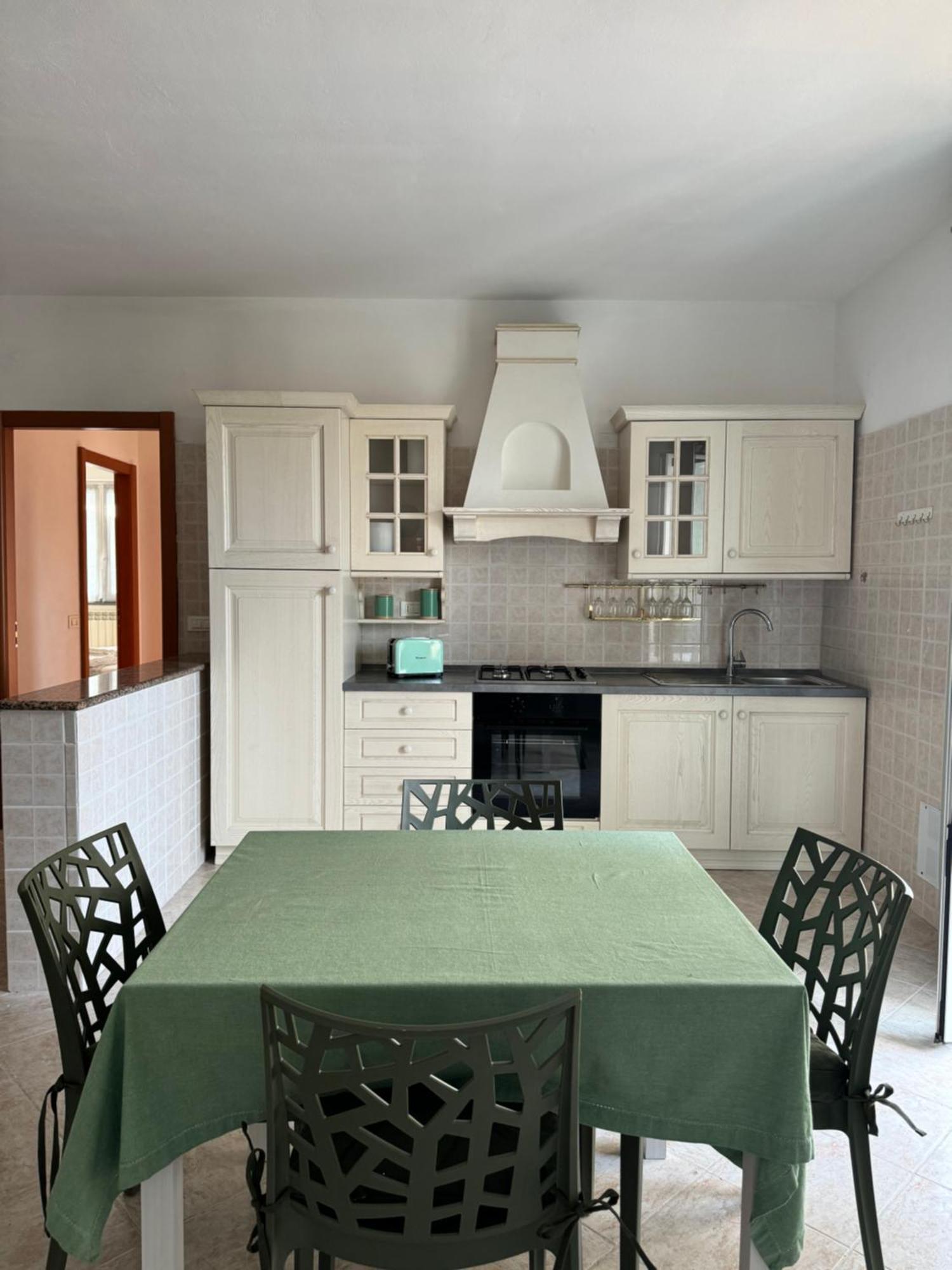 Serravalle Shop&Stay Serravalle Scrivia Eksteriør bilde