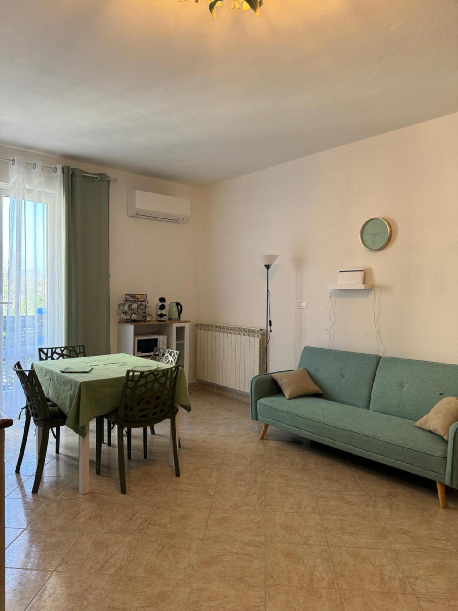 Serravalle Shop&Stay Serravalle Scrivia Eksteriør bilde