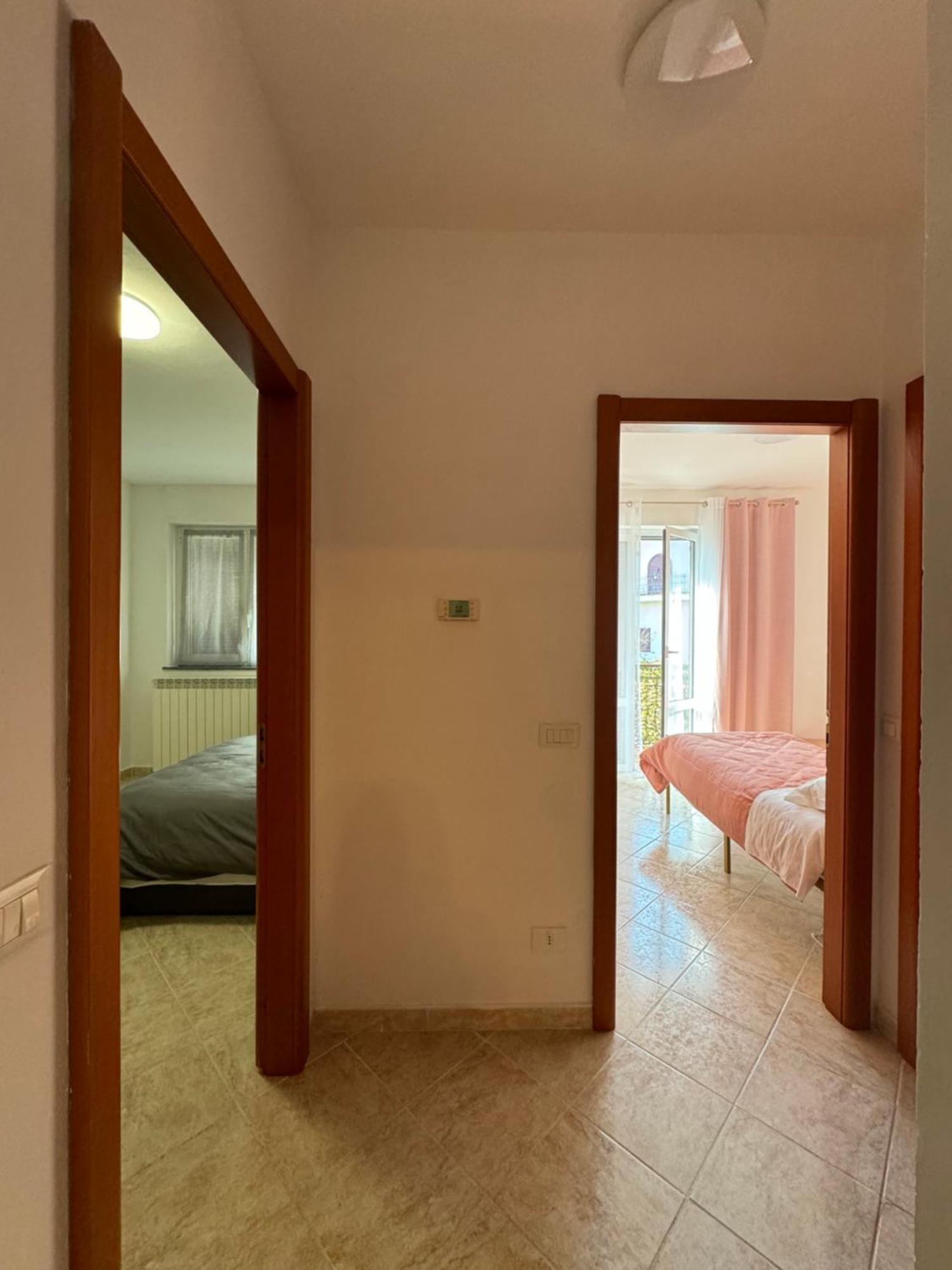 Serravalle Shop&Stay Serravalle Scrivia Eksteriør bilde