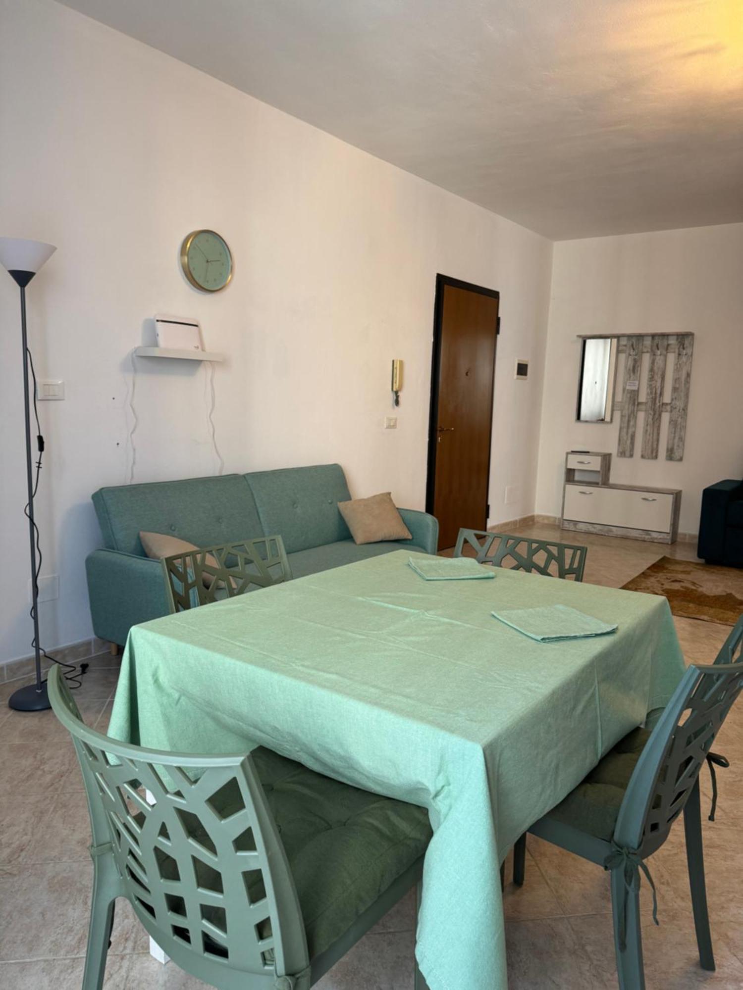 Serravalle Shop&Stay Serravalle Scrivia Eksteriør bilde